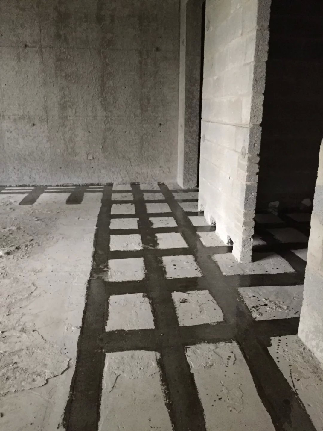  嘉和城温莎北郡楼板加固